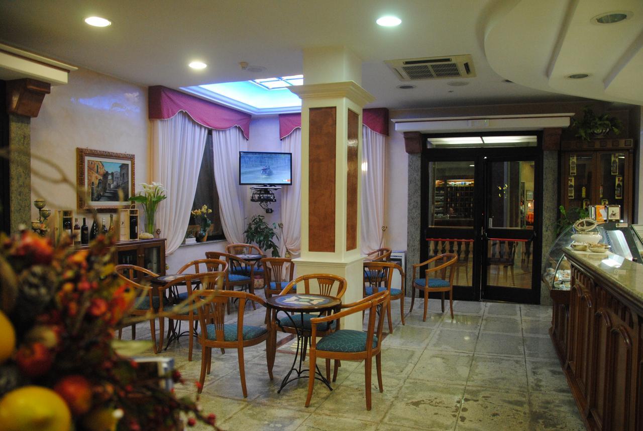 Hotel Ristorante La Siesta Pietrapaola Dış mekan fotoğraf